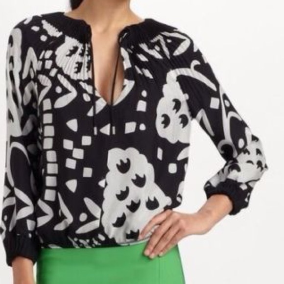 DVF Mikino Grape Vine Black Top Size 2 - Picture 1 of 6